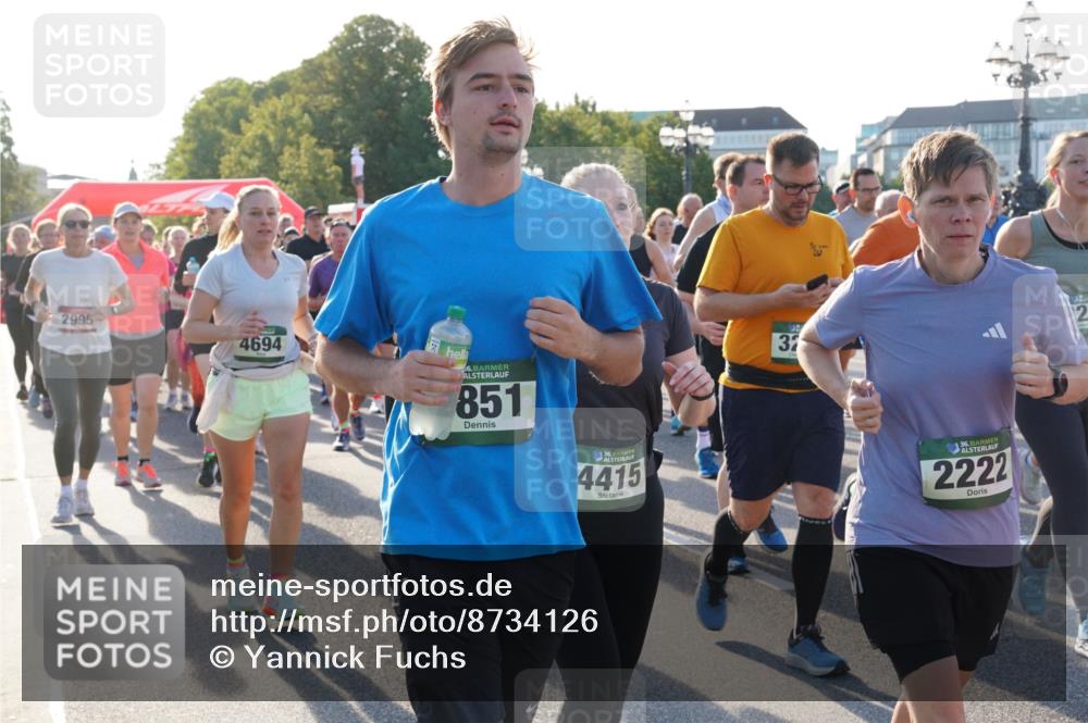 07.09.2025 - BARMER Alsterlauf Yannick Fuchs http://msf.ph/oto/8734126 07.09.2025 09:07:50 Laufen 2995, 4694, 6, 851, 4415, 37, 136, 2222 meine-sportfotos.de
