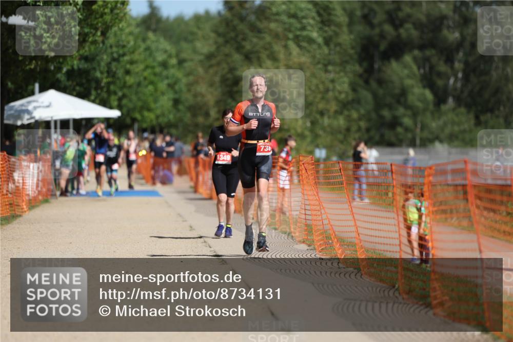 07.09.2025 - 19. Norderstedt Triathlon Michael Strokosch http://msf.ph/oto/8734131 07.09.2025 12:16:34 Laufen 736, 823, 1349 meine-sportfotos.de