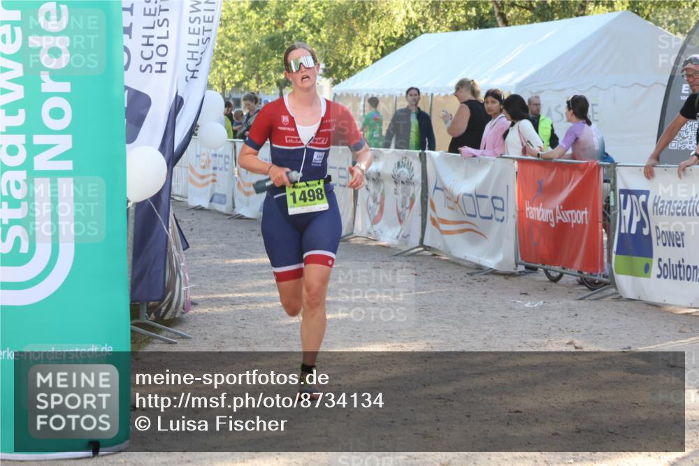 07.09.2025 - 19. Norderstedt Triathlon Luisa Fischer http://msf.ph/oto/8734134 07.09.2025 16:29:06 Ziel 1498 meine-sportfotos.de