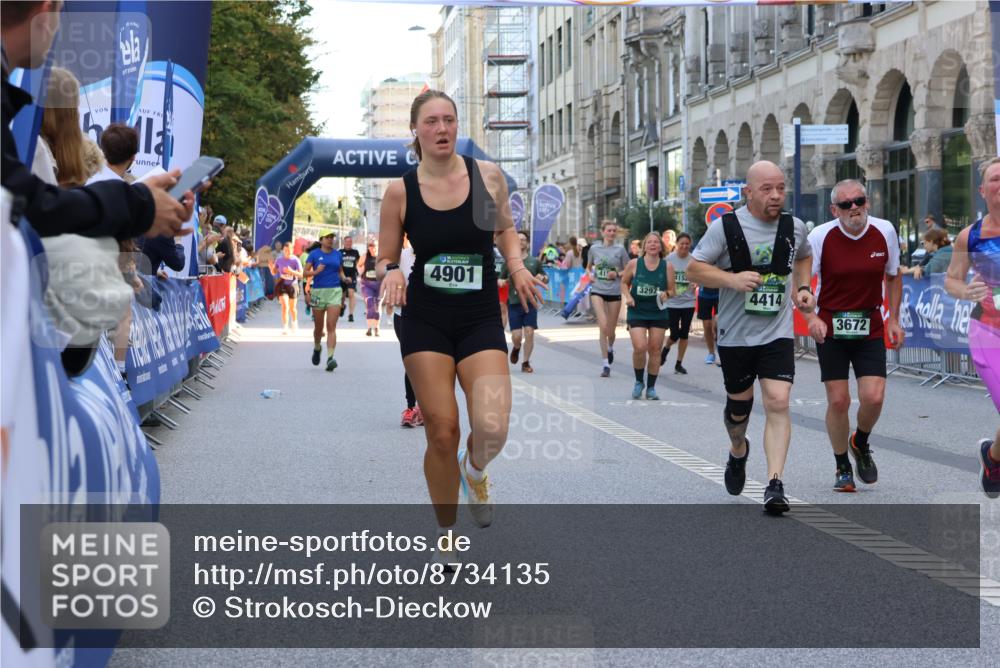 07.09.2025 - BARMER Alsterlauf Strokosch-Dieckow http://msf.ph/oto/8734135 07.09.2025 10:20:46 Ziel 2241, 4003, 4206, 4316, 4564, 4919, 5019, 5846, 5848, 8031 meine-sportfotos.de