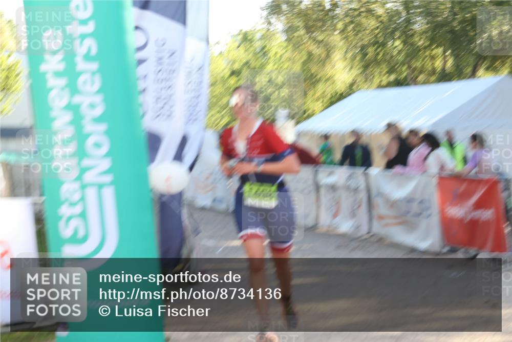 07.09.2025 - 19. Norderstedt Triathlon Luisa Fischer http://msf.ph/oto/8734136 07.09.2025 16:29:07 Ziel 1498 meine-sportfotos.de
