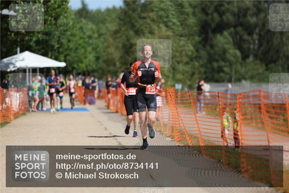 07.09.2025 - 19. Norderstedt Triathlon Michael Strokosch http://msf.ph/oto/8734141 07.09.2025 12:16:34 Laufen 736, 823, 1349 meine-sportfotos.de