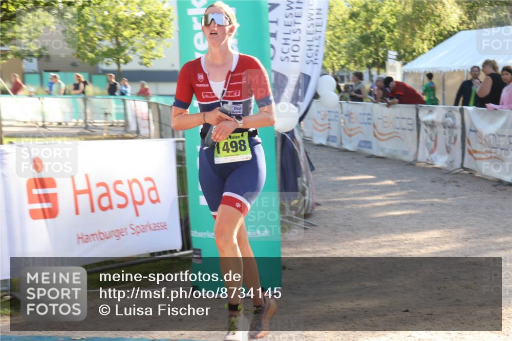 07.09.2025 - 19. Norderstedt Triathlon Luisa Fischer http://msf.ph/oto/8734145 07.09.2025 16:29:08 Ziel 1498 meine-sportfotos.de