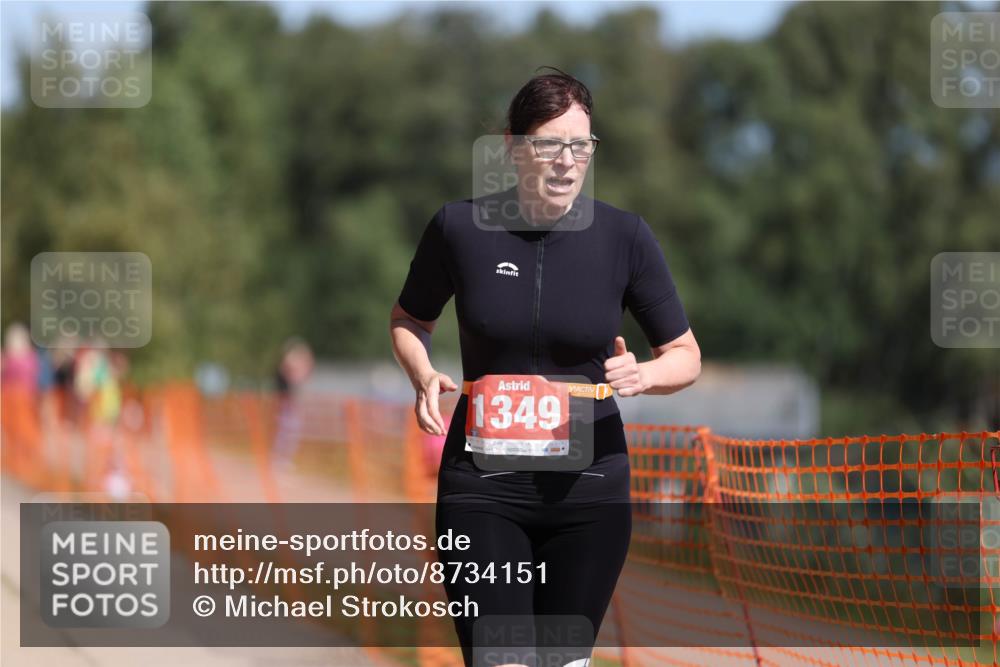 07.09.2025 - 19. Norderstedt Triathlon Michael Strokosch http://msf.ph/oto/8734151 07.09.2025 12:16:43 Laufen 736, 1349 meine-sportfotos.de