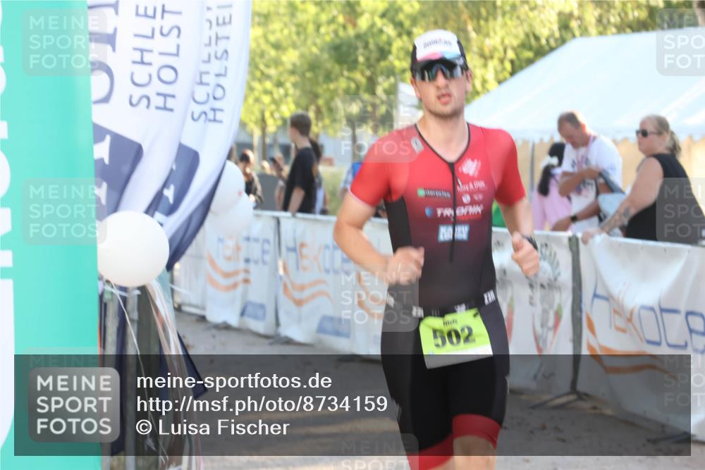 07.09.2025 - 19. Norderstedt Triathlon Luisa Fischer http://msf.ph/oto/8734159 07.09.2025 16:29:31 Ziel 502 meine-sportfotos.de