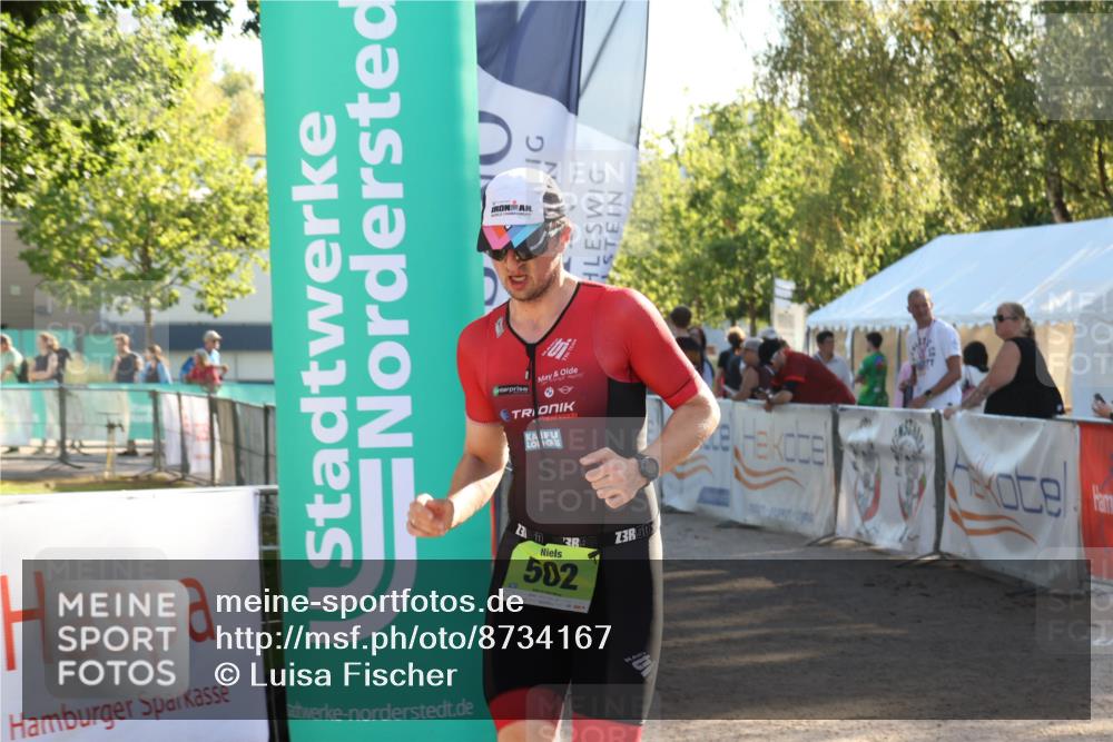 07.09.2025 - 19. Norderstedt Triathlon Luisa Fischer http://msf.ph/oto/8734167 07.09.2025 16:29:32 Ziel 502 meine-sportfotos.de