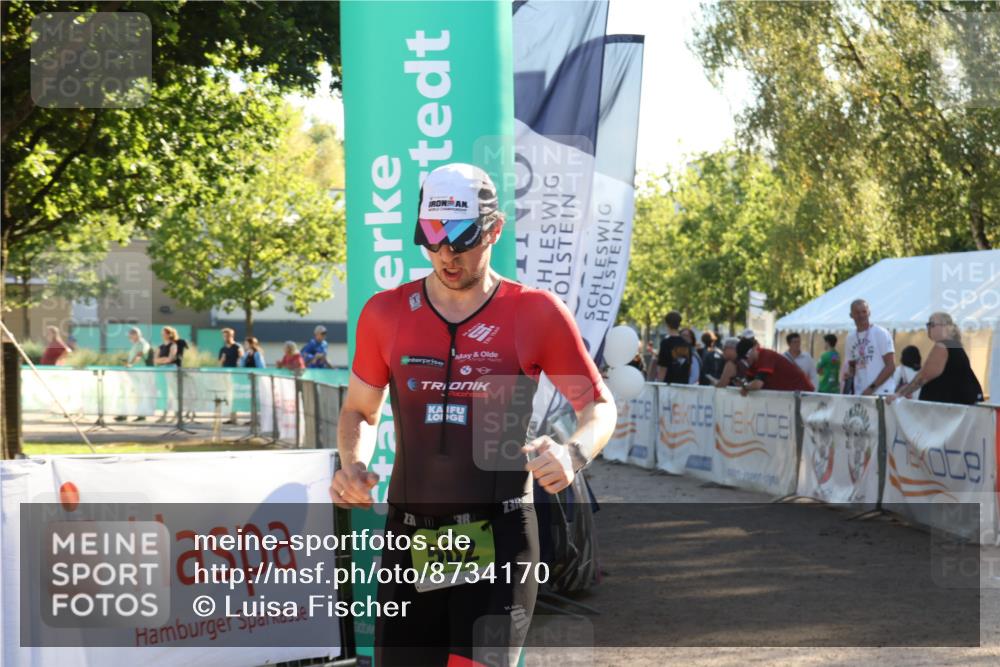 07.09.2025 - 19. Norderstedt Triathlon Luisa Fischer http://msf.ph/oto/8734170 07.09.2025 16:29:32 Ziel 502 meine-sportfotos.de