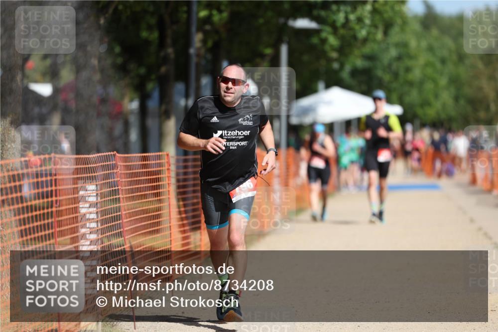 07.09.2025 - 19. Norderstedt Triathlon Michael Strokosch http://msf.ph/oto/8734208 07.09.2025 12:16:54 Laufen 746, 796, 1306 meine-sportfotos.de
