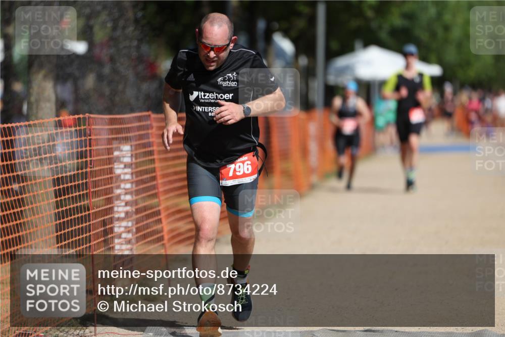 07.09.2025 - 19. Norderstedt Triathlon Michael Strokosch http://msf.ph/oto/8734224 07.09.2025 12:16:55 Laufen 746, 796, 1306 meine-sportfotos.de