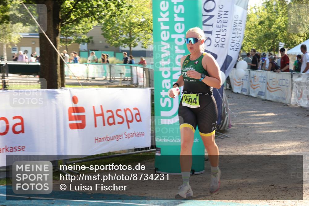 07.09.2025 - 19. Norderstedt Triathlon Luisa Fischer http://msf.ph/oto/8734231 07.09.2025 16:30:08 Ziel 1504 meine-sportfotos.de