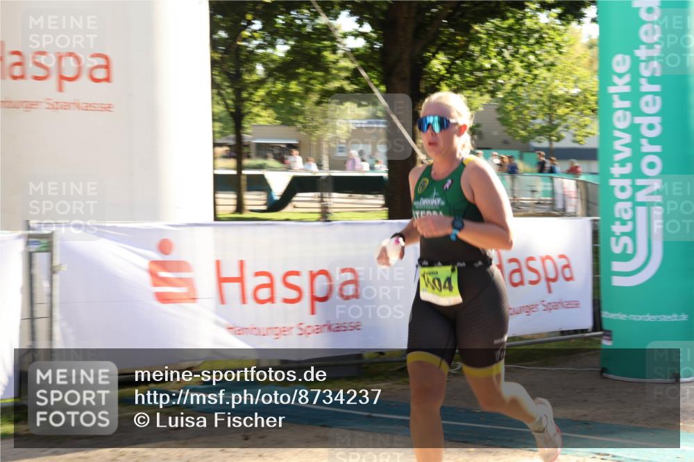 07.09.2025 - 19. Norderstedt Triathlon Luisa Fischer http://msf.ph/oto/8734237 07.09.2025 16:30:09 Ziel 1504 meine-sportfotos.de