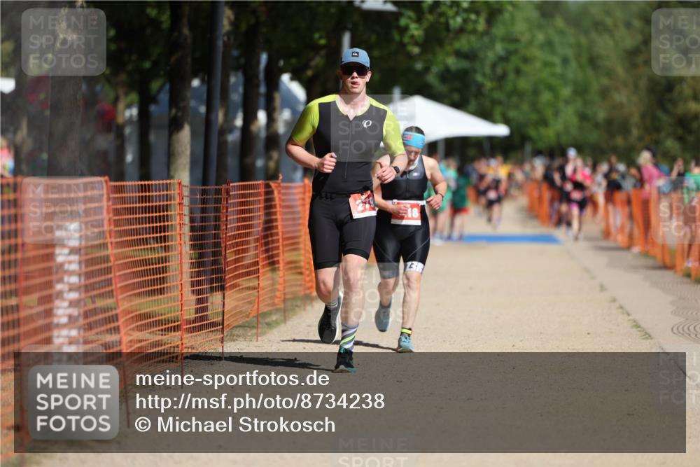 07.09.2025 - 19. Norderstedt Triathlon Michael Strokosch http://msf.ph/oto/8734238 07.09.2025 12:17:00 Laufen 279, 796, 1218 meine-sportfotos.de