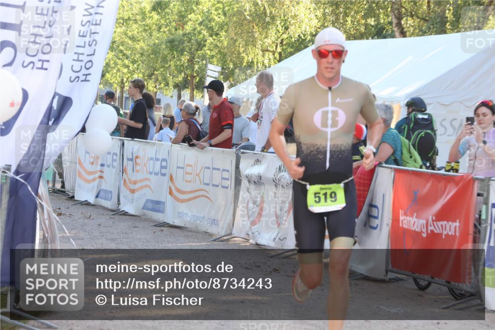 07.09.2025 - 19. Norderstedt Triathlon Luisa Fischer http://msf.ph/oto/8734243 07.09.2025 16:30:13 Ziel 519, 1504 meine-sportfotos.de
