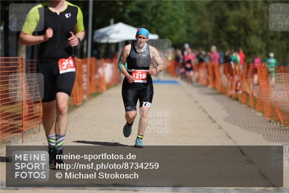 07.09.2025 - 19. Norderstedt Triathlon Michael Strokosch http://msf.ph/oto/8734259 07.09.2025 12:17:02 Laufen 279, 1218 meine-sportfotos.de