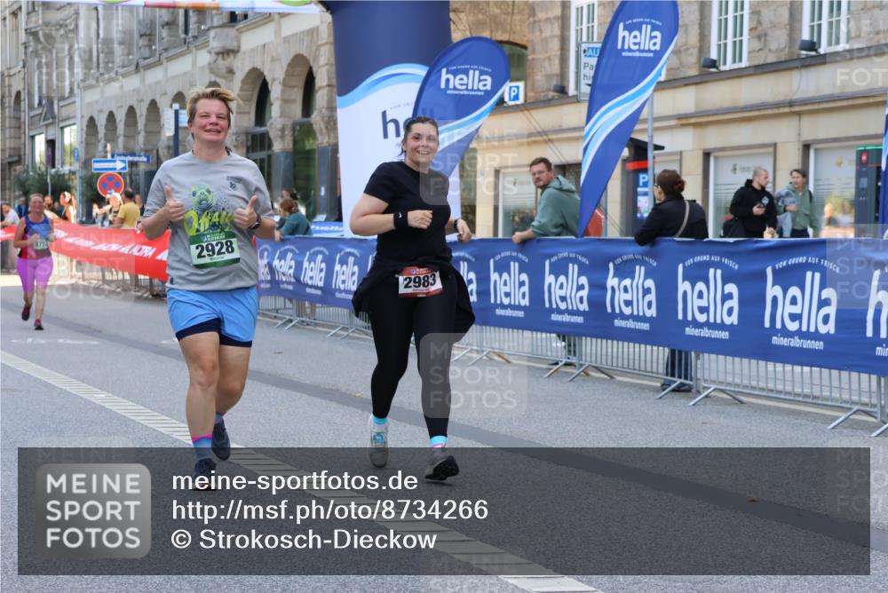 07.09.2025 - BARMER Alsterlauf Strokosch-Dieckow http://msf.ph/oto/8734266 07.09.2025 10:20:41 Ziel 2861, 3777, 4003, 4011, 4206, 4564, 4919, 5019, 5846, 5848, 8031 meine-sportfotos.de