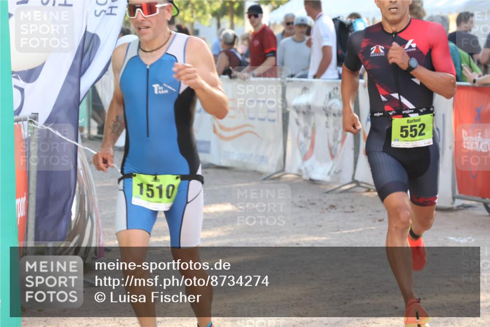 07.09.2025 - 19. Norderstedt Triathlon Luisa Fischer http://msf.ph/oto/8734274 07.09.2025 16:30:18 Ziel 519, 552, 1510 meine-sportfotos.de
