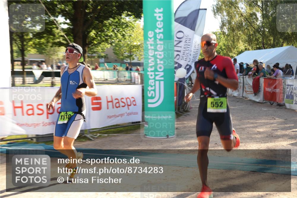 07.09.2025 - 19. Norderstedt Triathlon Luisa Fischer http://msf.ph/oto/8734283 07.09.2025 16:30:19 Ziel 519, 552, 1510 meine-sportfotos.de