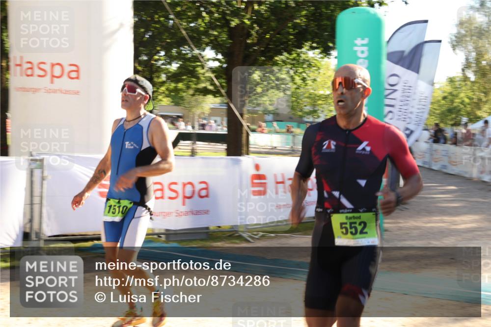07.09.2025 - 19. Norderstedt Triathlon Luisa Fischer http://msf.ph/oto/8734286 07.09.2025 16:30:20 Ziel 519, 552, 1510 meine-sportfotos.de