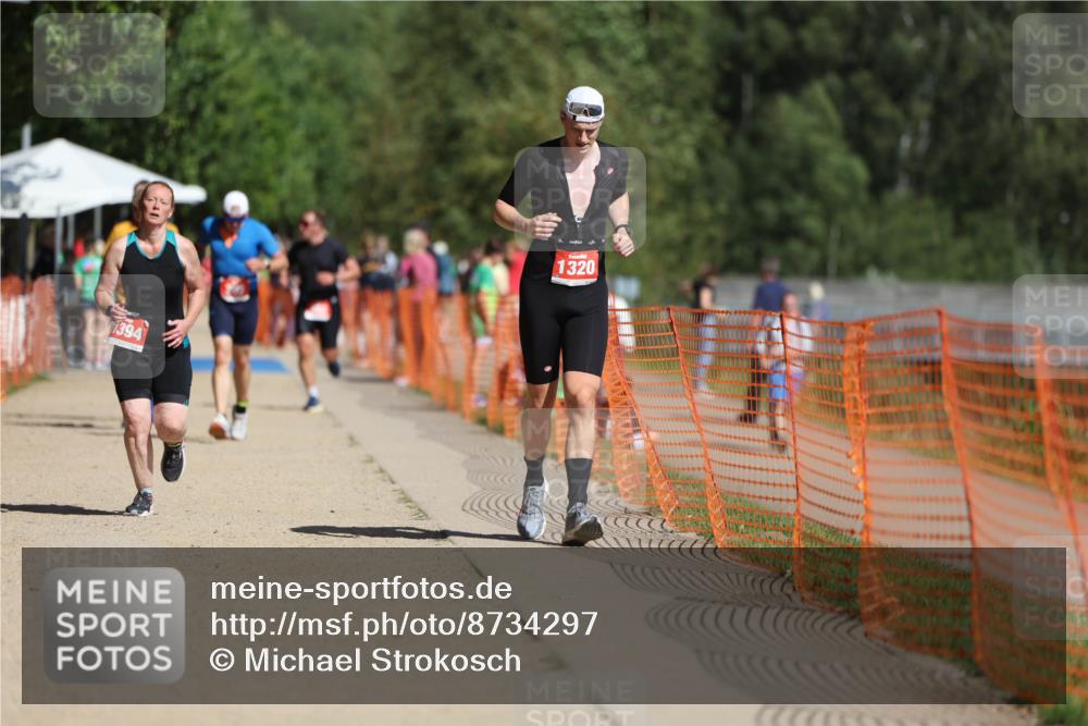 07.09.2025 - 19. Norderstedt Triathlon Michael Strokosch http://msf.ph/oto/8734297 07.09.2025 12:17:23 Laufen 155, 1320, 1394 meine-sportfotos.de