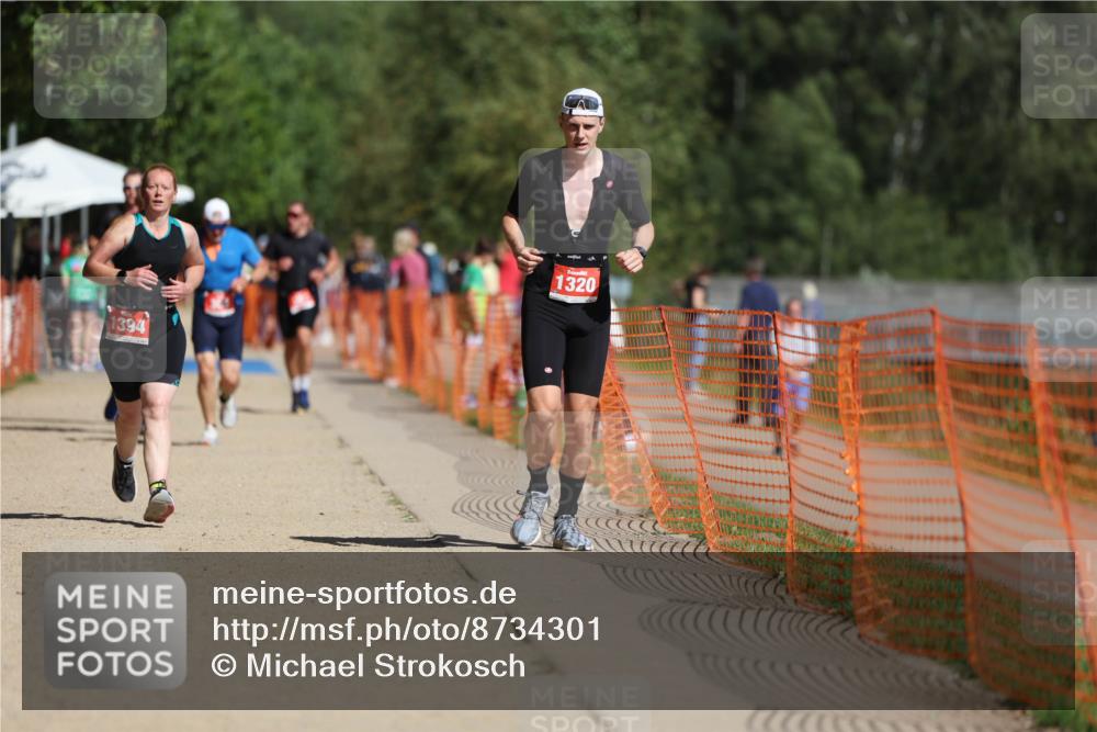 07.09.2025 - 19. Norderstedt Triathlon Michael Strokosch http://msf.ph/oto/8734301 07.09.2025 12:17:23 Laufen 155, 1320, 1394 meine-sportfotos.de