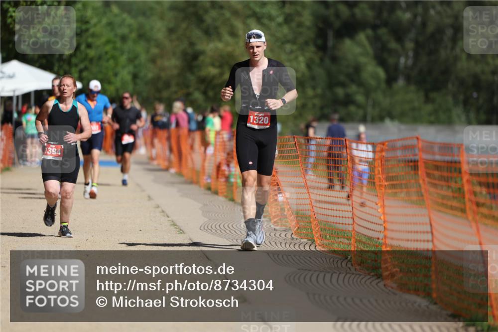 07.09.2025 - 19. Norderstedt Triathlon Michael Strokosch http://msf.ph/oto/8734304 07.09.2025 12:17:23 Laufen 155, 1320, 1394 meine-sportfotos.de