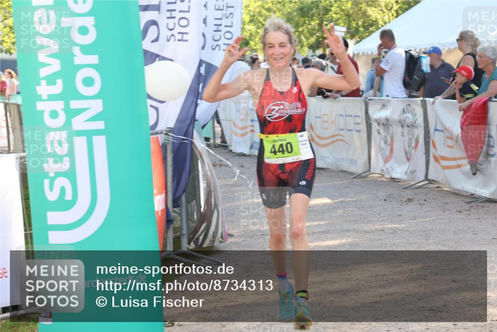 07.09.2025 - 19. Norderstedt Triathlon Luisa Fischer http://msf.ph/oto/8734313 07.09.2025 16:30:31 Ziel 440 meine-sportfotos.de