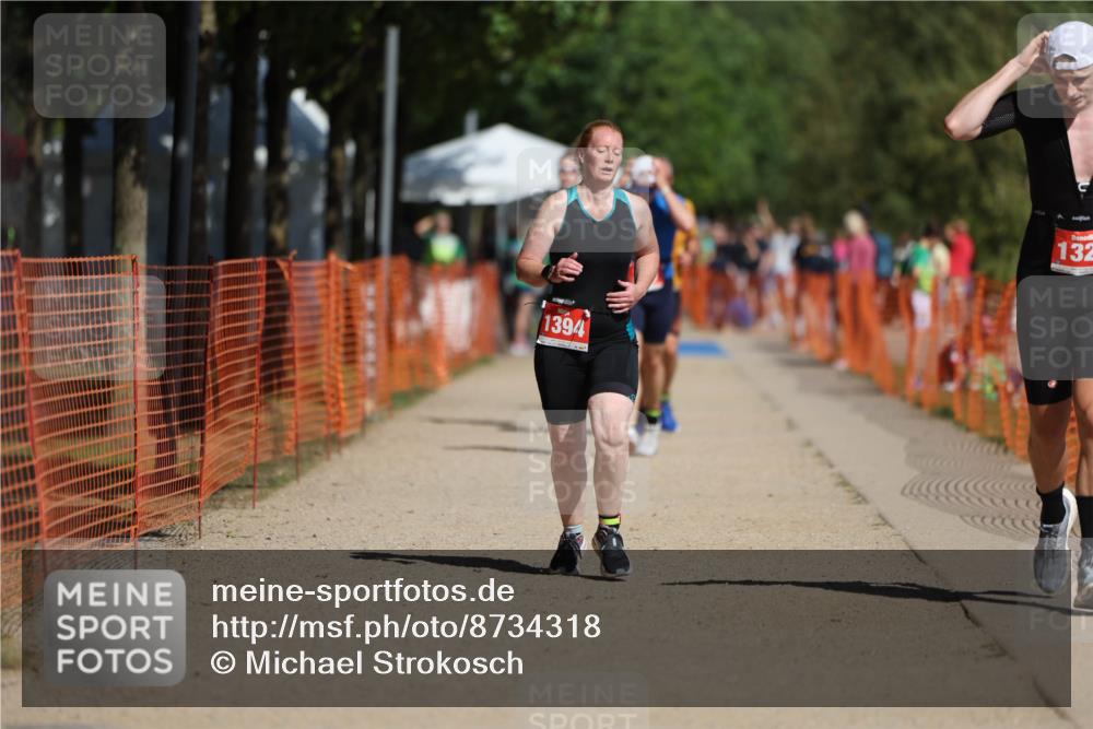 07.09.2025 - 19. Norderstedt Triathlon Michael Strokosch http://msf.ph/oto/8734318 07.09.2025 12:17:25 Laufen 303, 1320, 1394 meine-sportfotos.de