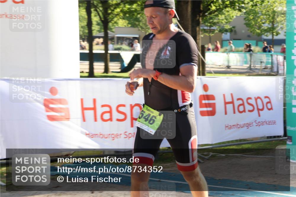 07.09.2025 - 19. Norderstedt Triathlon Luisa Fischer http://msf.ph/oto/8734352 07.09.2025 16:30:44 Ziel 546 meine-sportfotos.de