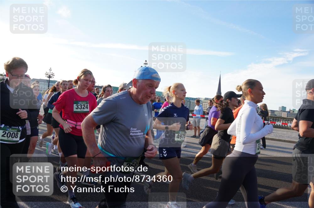 07.09.2025 - BARMER Alsterlauf Yannick Fuchs http://msf.ph/oto/8734360 07.09.2025 09:07:58 Laufen 2008, 3324, 4975, 268 meine-sportfotos.de