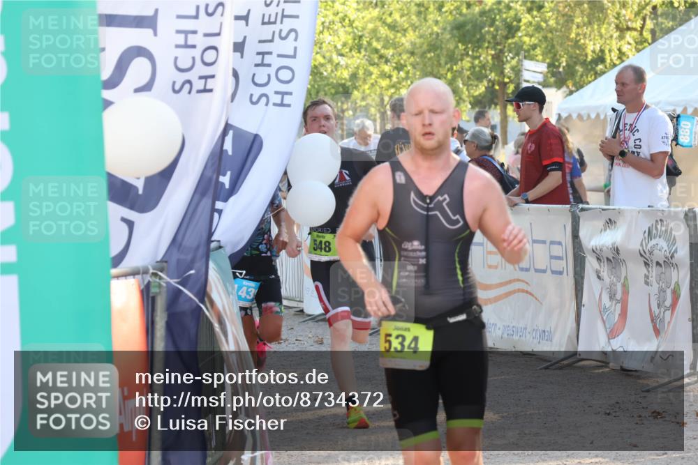 07.09.2025 - 19. Norderstedt Triathlon Luisa Fischer http://msf.ph/oto/8734372 07.09.2025 16:30:57 Ziel 534, 548, 1439, 1572 meine-sportfotos.de