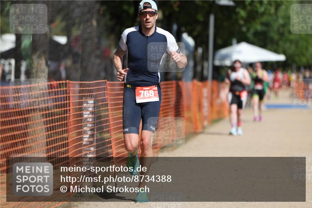 07.09.2025 - 19. Norderstedt Triathlon Michael Strokosch http://msf.ph/oto/8734388 07.09.2025 12:17:48 Laufen 768 meine-sportfotos.de