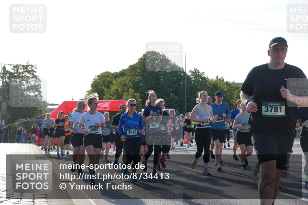 07.09.2025 - BARMER Alsterlauf Yannick Fuchs http://msf.ph/oto/8734413 07.09.2025 09:08:05 Laufen 487, 2857, 3553, 2525, 503, 4315, 3542, 54083504, 3503, 3781 meine-sportfotos.de