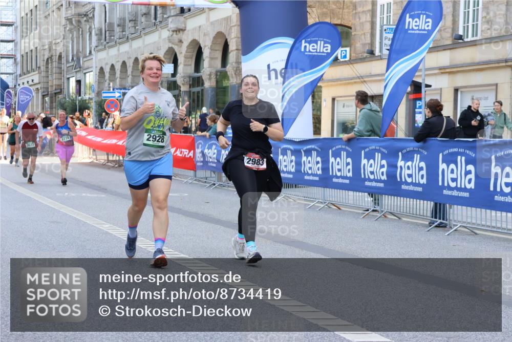 07.09.2025 - BARMER Alsterlauf Strokosch-Dieckow http://msf.ph/oto/8734419 07.09.2025 10:20:40 Ziel 2861, 2862, 3777, 4003, 4011, 4206, 4564, 4919, 5019, 5846, 5848, 8031 meine-sportfotos.de