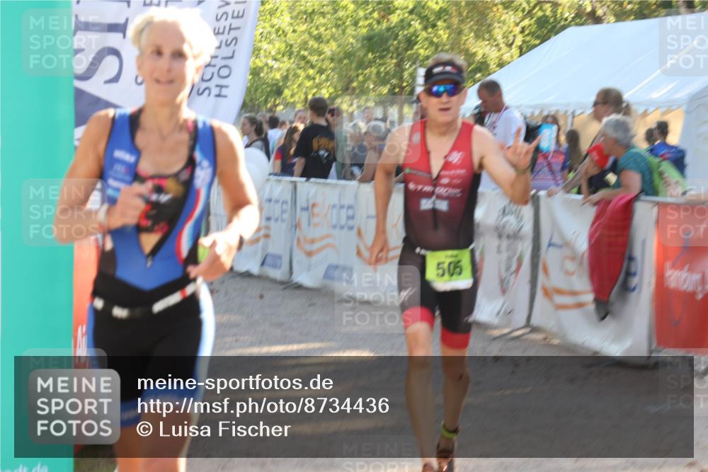 07.09.2025 - 19. Norderstedt Triathlon Luisa Fischer http://msf.ph/oto/8734436 07.09.2025 16:31:06 Ziel 477, 505, 534, 548, 1071, 1439, 1572 meine-sportfotos.de
