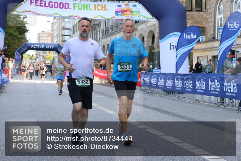 07.09.2025 - BARMER Alsterlauf Strokosch-Dieckow http://msf.ph/oto/8734444 07.09.2025 10:20:34 Ziel 2861, 2862, 3383, 3777, 4003, 4011, 4141, 4142, 4206, 4564, 4919, 5846, 5848, 8031 meine-sportfotos.de