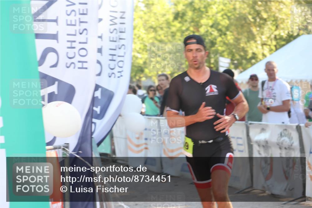 07.09.2025 - 19. Norderstedt Triathlon Luisa Fischer http://msf.ph/oto/8734451 07.09.2025 16:31:14 Ziel 505, 549 meine-sportfotos.de