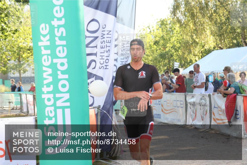 07.09.2025 - 19. Norderstedt Triathlon Luisa Fischer http://msf.ph/oto/8734458 07.09.2025 16:31:15 Ziel 549 meine-sportfotos.de