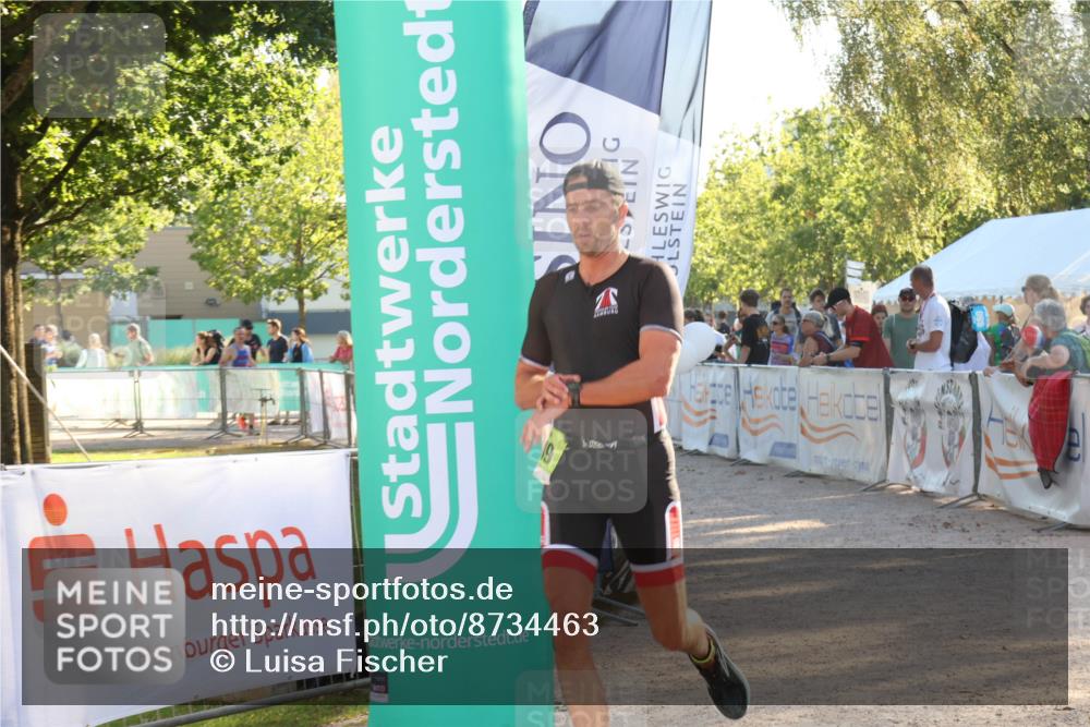 07.09.2025 - 19. Norderstedt Triathlon Luisa Fischer http://msf.ph/oto/8734463 07.09.2025 16:31:15 Ziel 549 meine-sportfotos.de