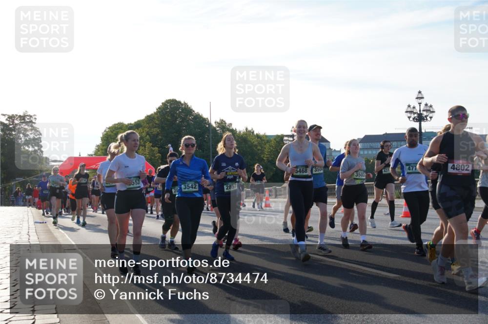 07.09.2025 - BARMER Alsterlauf Yannick Fuchs http://msf.ph/oto/8734474 07.09.2025 09:08:07 Laufen 2136, 5468, 3504, 5553, 431, 477, 3503, 4802, 3542, 28, 2857 meine-sportfotos.de