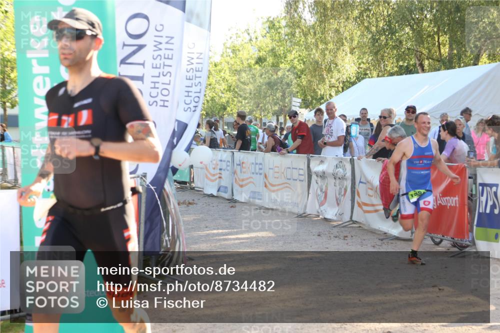 07.09.2025 - 19. Norderstedt Triathlon Luisa Fischer http://msf.ph/oto/8734482 07.09.2025 16:31:22 Ziel 525, 549, 1594 meine-sportfotos.de