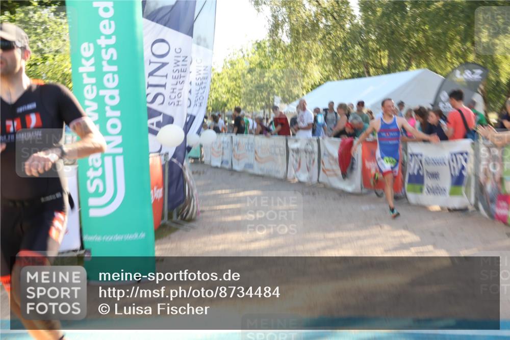 07.09.2025 - 19. Norderstedt Triathlon Luisa Fischer http://msf.ph/oto/8734484 07.09.2025 16:31:22 Ziel 525, 549, 1594 meine-sportfotos.de