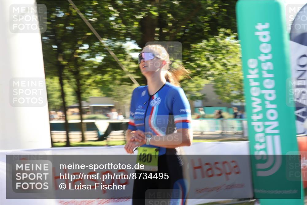 07.09.2025 - 19. Norderstedt Triathlon Luisa Fischer http://msf.ph/oto/8734495 07.09.2025 16:31:28 Ziel 480, 525, 1594 meine-sportfotos.de