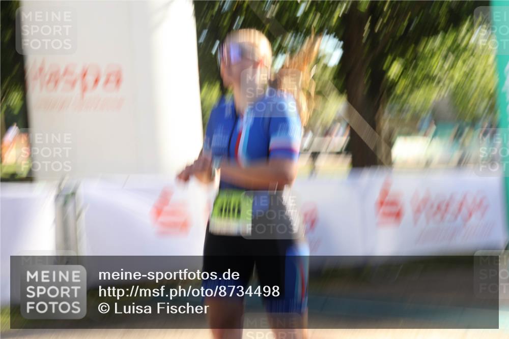 07.09.2025 - 19. Norderstedt Triathlon Luisa Fischer http://msf.ph/oto/8734498 07.09.2025 16:31:29 Ziel 480, 525, 1594 meine-sportfotos.de