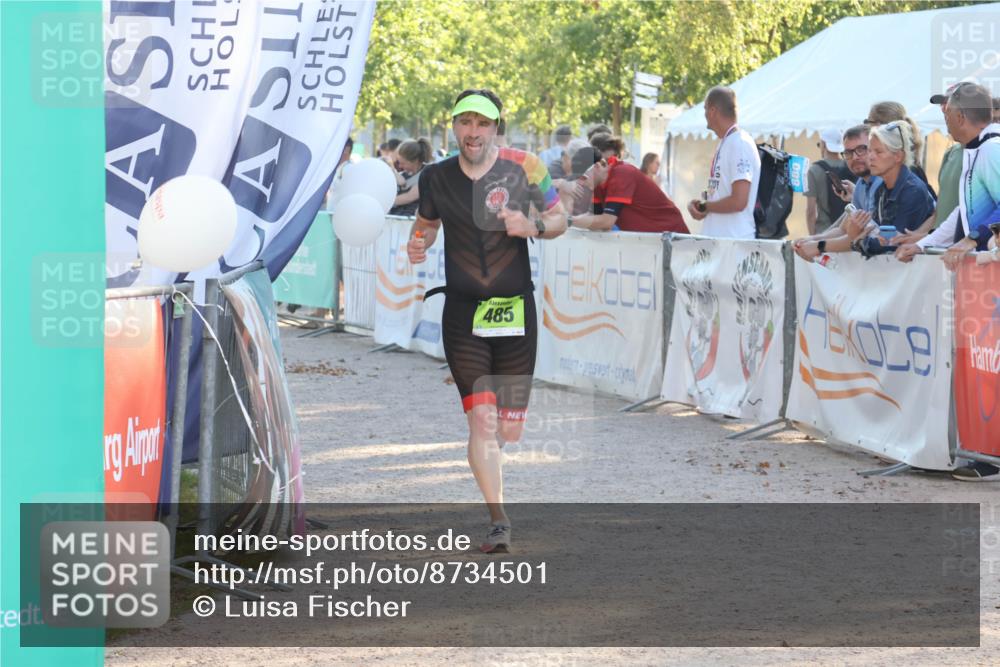 07.09.2025 - 19. Norderstedt Triathlon Luisa Fischer http://msf.ph/oto/8734501 07.09.2025 16:31:43 Ziel 485 meine-sportfotos.de