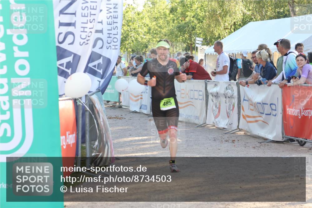 07.09.2025 - 19. Norderstedt Triathlon Luisa Fischer http://msf.ph/oto/8734503 07.09.2025 16:31:43 Ziel 485 meine-sportfotos.de