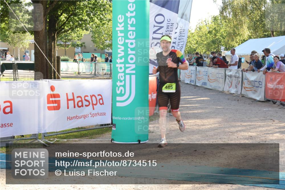 07.09.2025 - 19. Norderstedt Triathlon Luisa Fischer http://msf.ph/oto/8734515 07.09.2025 16:31:45 Ziel 485 meine-sportfotos.de