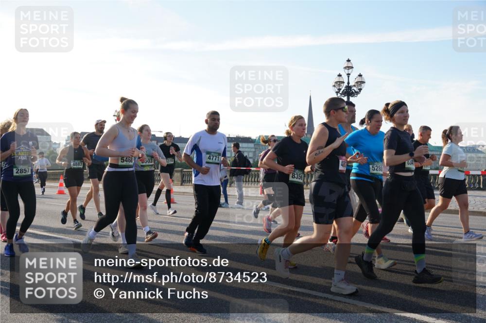 07.09.2025 - BARMER Alsterlauf Yannick Fuchs http://msf.ph/oto/8734523 07.09.2025 09:08:08 Laufen 5468, 503, 4771, 316, 834, 4883, 5280, 2857, 8356 meine-sportfotos.de
