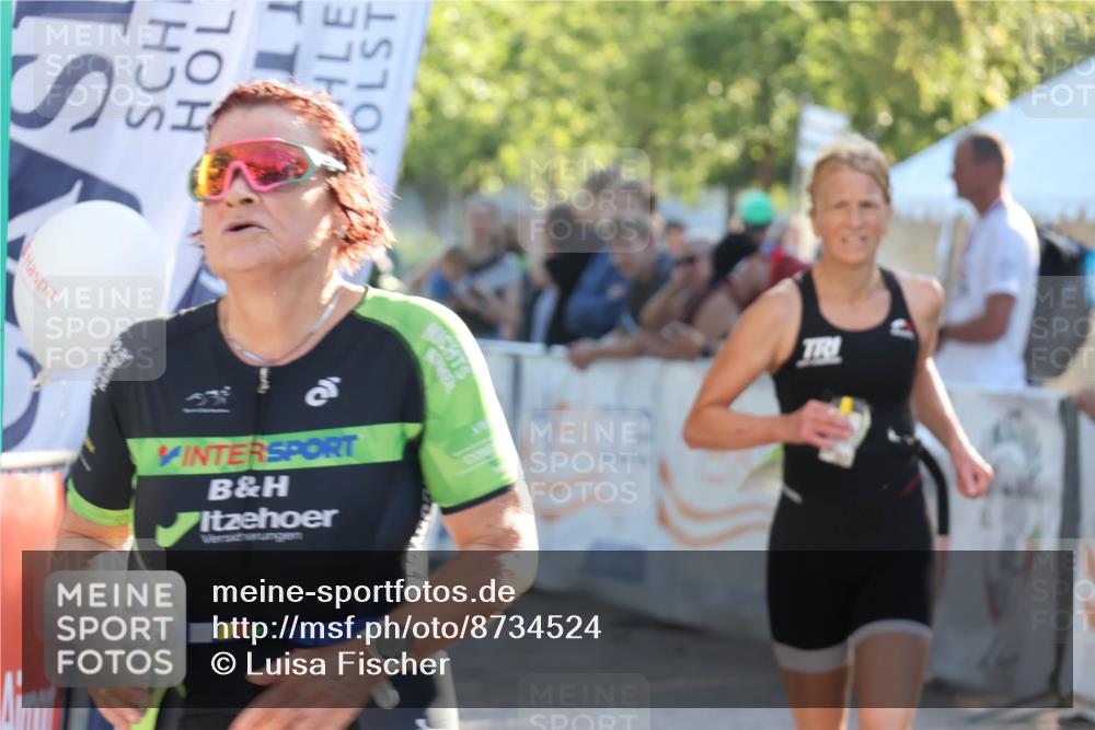 07.09.2025 - 19. Norderstedt Triathlon Luisa Fischer http://msf.ph/oto/8734524 07.09.2025 16:31:56 Ziel 463, 1480 meine-sportfotos.de