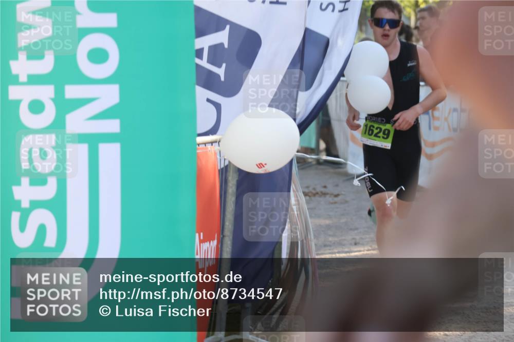 07.09.2025 - 19. Norderstedt Triathlon Luisa Fischer http://msf.ph/oto/8734547 07.09.2025 16:32:13 Ziel 1629 meine-sportfotos.de