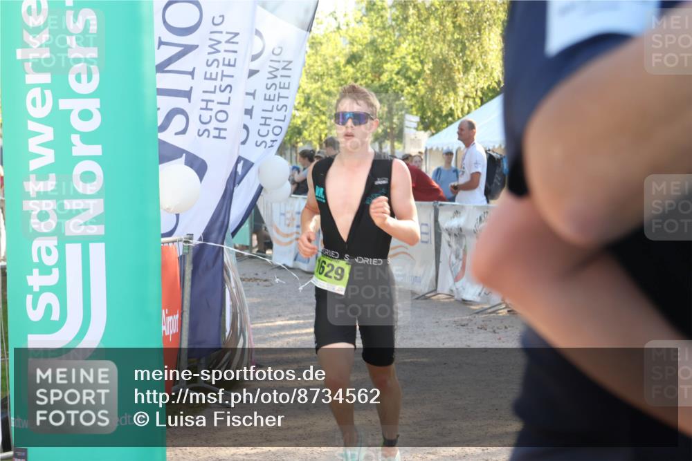 07.09.2025 - 19. Norderstedt Triathlon Luisa Fischer http://msf.ph/oto/8734562 07.09.2025 16:32:15 Ziel 1629 meine-sportfotos.de